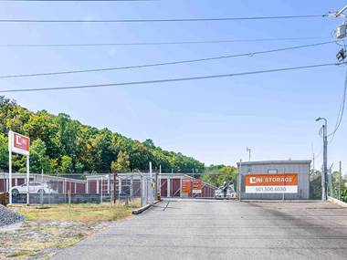 Storage Units for Rent available at 6122 Central Ave, Hot Springs, AR 71913