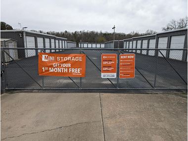 Storage Units for Rent available at 176 Marion Anderson Rd, Hot Springs, AR 71913