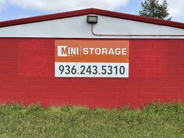Storage Units for Rent available at 12285 Us-69, Huntington, TX 75949