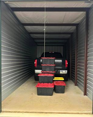 Source URL: https://cdnsc.rentcafe.com/dmslivecafe/2/195513/trimble-storage-5.jpg?width=-1&height=385&quality=80