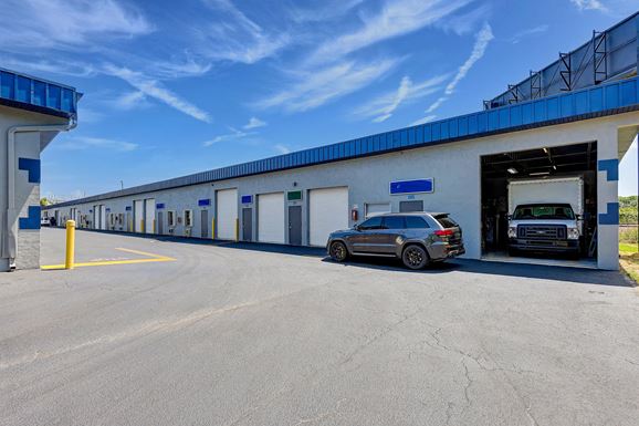 Source URL: https://cdnsc.rentcafe.com/dmslivecafe/2/220663/12%20garage%20with%20car.jpg?width=-1&height=385&quality=80