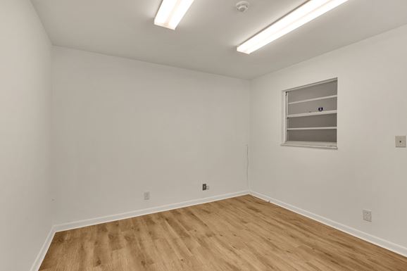 Source URL: https://cdnsc.rentcafe.com/dmslivecafe/2/220663/18interior%20pic.jpg?width=-1&height=385&quality=80