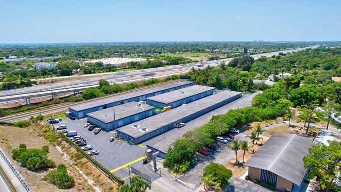 Source URL: https://cdnsc.rentcafe.com/dmslivecafe/2/220663/7%20above%20closer.jpg?width=-1&height=385&quality=80