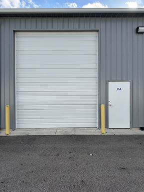 Source URL: https://cdnsc.rentcafe.com/dmslivecafe/2/254019/Hebron%20-%20Exterior6.jpg?width=-1&height=385&quality=80