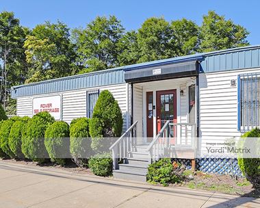 Storage Units for Rent available at 2577 Forest Avenue, Staten Island, NY 10303
