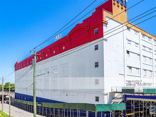 Source URL: https://cdnsc.rentcafe.com/dmslivecafe/3/1057973/1057973-1-3.jpg?width=-1&height=385&quality=80