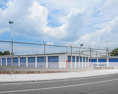 Source URL: https://cdnsc.rentcafe.com/dmslivecafe/3/1057974/1057974-1-3.jpg?width=-1&height=385&quality=80