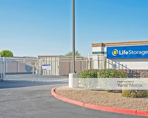 Source URL: https://cdnsc.rentcafe.com/dmslivecafe/3/1057999/1057999-1-5.jpg?width=-1&height=385&quality=80