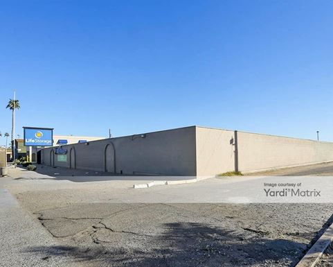 Source URL: https://cdnsc.rentcafe.com/dmslivecafe/3/1058007/1058007-1-3.jpg?width=-1&height=385&quality=80