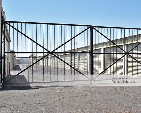 Source URL: https://cdnsc.rentcafe.com/dmslivecafe/3/1058074/1058074-1-4.jpg?width=-1&height=385&quality=80