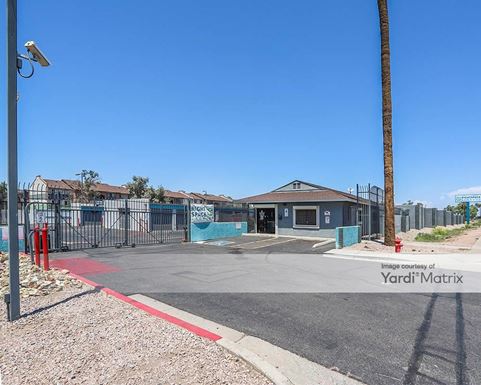 Source URL: https://cdnsc.rentcafe.com/dmslivecafe/3/1058079/1058079-1-4.jpg?width=-1&height=385&quality=80