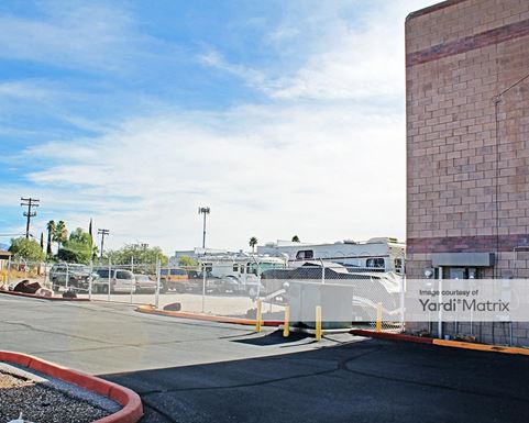 Source URL: https://cdnsc.rentcafe.com/dmslivecafe/3/1058128/1058128-1-4.jpg?width=-1&height=385&quality=80