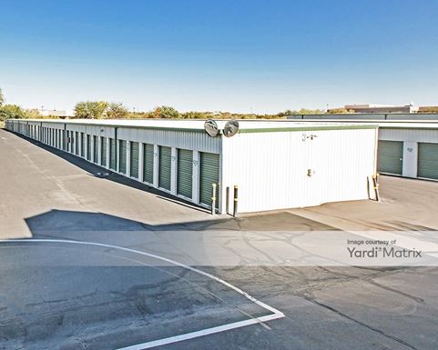 Source URL: https://cdnsc.rentcafe.com/dmslivecafe/3/1058129/1058129-1-4.jpg?width=-1&height=385&quality=80