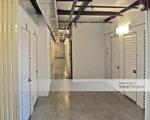 Source URL: https://cdnsc.rentcafe.com/dmslivecafe/3/1058149/1058149-1-4.jpg?width=-1&height=385&quality=80