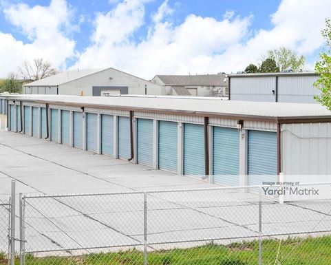 Source URL: https://cdnsc.rentcafe.com/dmslivecafe/3/1058153/1058153-1-5.jpg?width=-1&height=385&quality=80