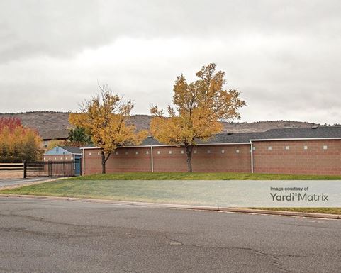 Source URL: https://cdnsc.rentcafe.com/dmslivecafe/3/1058157/1058157-1-2.jpg?width=-1&height=385&quality=80