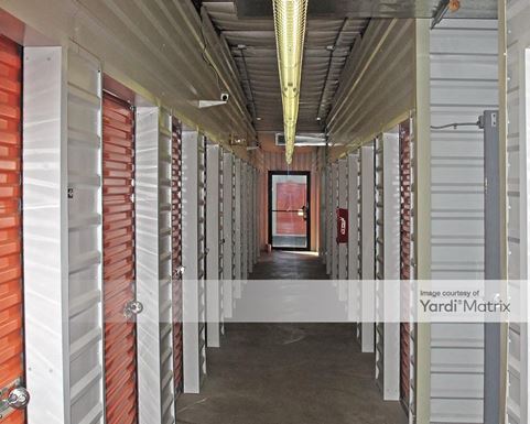 Source URL: https://cdnsc.rentcafe.com/dmslivecafe/3/1058171/1058171-1-5.jpg?width=-1&height=385&quality=80