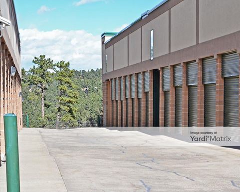 Source URL: https://cdnsc.rentcafe.com/dmslivecafe/3/1058175/1058175-1-4.jpg?width=-1&height=385&quality=80