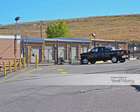 Source URL: https://cdnsc.rentcafe.com/dmslivecafe/3/1058206/1058206-1-4.jpg?width=-1&height=385&quality=80