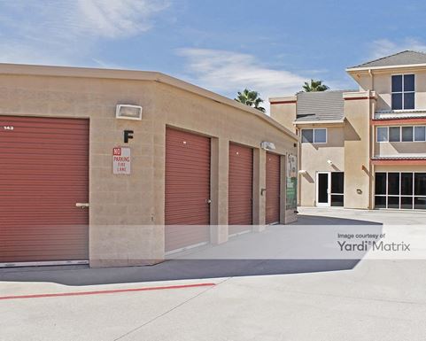 Source URL: https://cdnsc.rentcafe.com/dmslivecafe/3/1058302/1058302-1-4.jpg?width=-1&height=385&quality=80