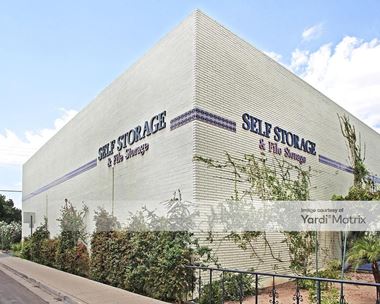 Storage Units for Rent available at 307 West Thomas Road, Phoenix, AZ 85013