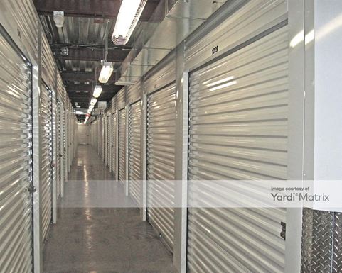 Source URL: https://cdnsc.rentcafe.com/dmslivecafe/3/1058326/1058326-1-6.jpg?width=-1&height=385&quality=80