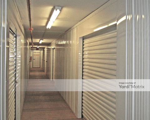 Source URL: https://cdnsc.rentcafe.com/dmslivecafe/3/1058330/1058330-1-3.jpg?width=-1&height=385&quality=80