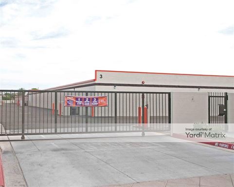 Source URL: https://cdnsc.rentcafe.com/dmslivecafe/3/1058408/1058408-1-4.jpg?width=-1&height=385&quality=80