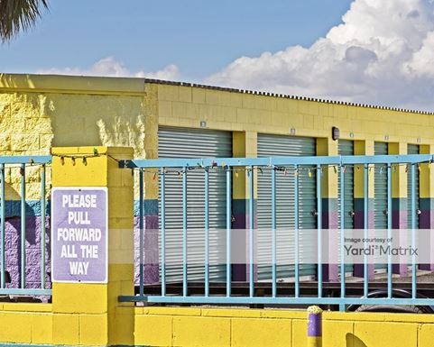 Source URL: https://cdnsc.rentcafe.com/dmslivecafe/3/1058449/1058449-1-4.jpg?width=-1&height=385&quality=80