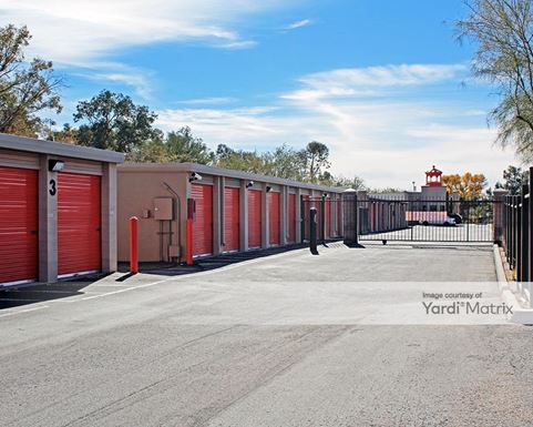 Source URL: https://cdnsc.rentcafe.com/dmslivecafe/3/1058450/1058450-1-6.jpg?width=-1&height=385&quality=80