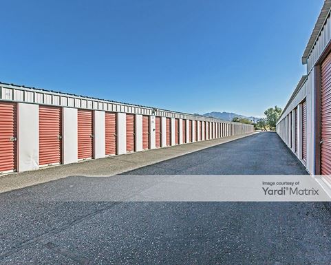 Source URL: https://cdnsc.rentcafe.com/dmslivecafe/3/1058458/1058458-1-5.jpg?width=-1&height=385&quality=80