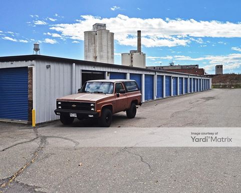 Source URL: https://cdnsc.rentcafe.com/dmslivecafe/3/1058486/1058486-1-3.jpg?width=-1&height=385&quality=80