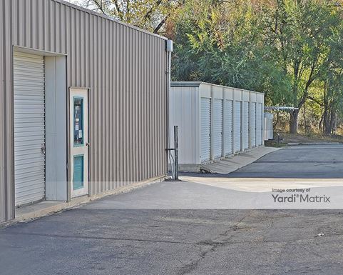 Source URL: https://cdnsc.rentcafe.com/dmslivecafe/3/1058489/1058489-1-2.jpg?width=-1&height=385&quality=80