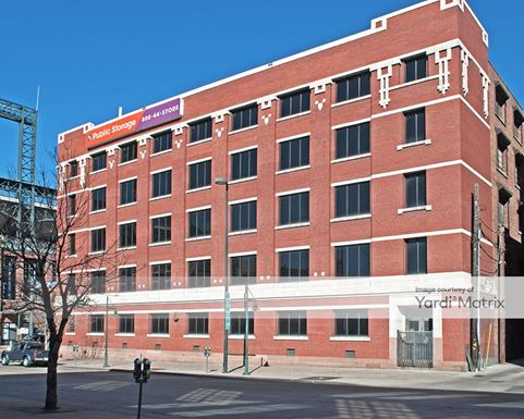 Source URL: https://cdnsc.rentcafe.com/dmslivecafe/3/1058530/1058530-1-4.jpg?width=-1&height=385&quality=80