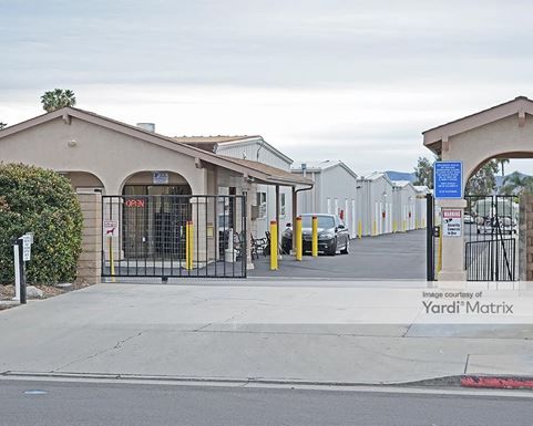 Source URL: https://cdnsc.rentcafe.com/dmslivecafe/3/1058605/1058605-1-4.jpg?width=-1&height=385&quality=80