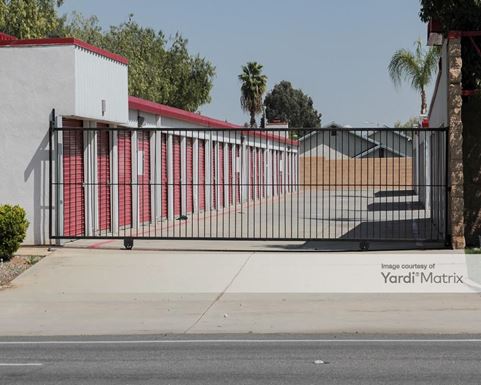 Source URL: https://cdnsc.rentcafe.com/dmslivecafe/3/1058608/1058608-1-4.jpg?width=-1&height=385&quality=80