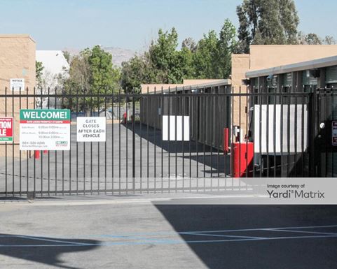 Source URL: https://cdnsc.rentcafe.com/dmslivecafe/3/1058637/1058637-1-2.jpg?width=-1&height=385&quality=80