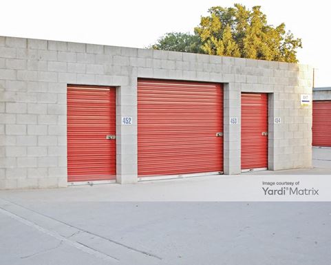 Source URL: https://cdnsc.rentcafe.com/dmslivecafe/3/1058641/1058641-1-4.jpg?width=-1&height=385&quality=80