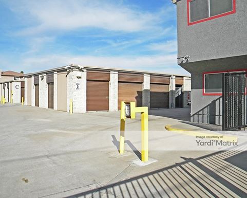 Source URL: https://cdnsc.rentcafe.com/dmslivecafe/3/1058643/1058643-1-2.jpg?width=-1&height=385&quality=80