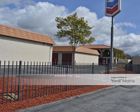 Source URL: https://cdnsc.rentcafe.com/dmslivecafe/3/1058644/1058644-1-4.jpg?width=-1&height=385&quality=80