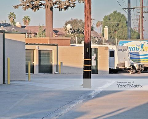 Source URL: https://cdnsc.rentcafe.com/dmslivecafe/3/1058645/1058645-1-4.jpg?width=-1&height=385&quality=80