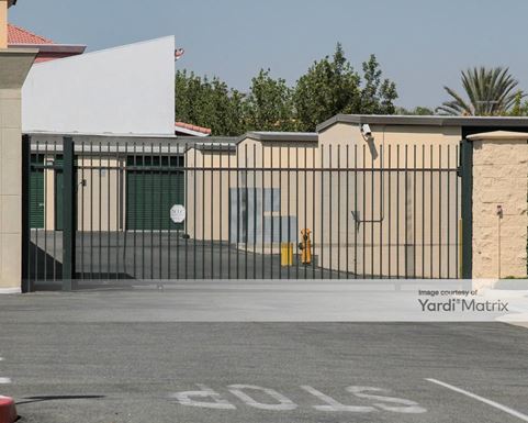 Source URL: https://cdnsc.rentcafe.com/dmslivecafe/3/1058653/1058653-1-4.jpg?width=-1&height=385&quality=80