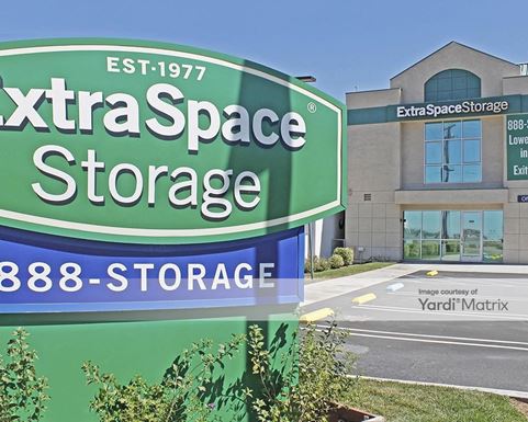 Source URL: https://cdnsc.rentcafe.com/dmslivecafe/3/1058658/1058658-1-4.jpg?width=-1&height=385&quality=80