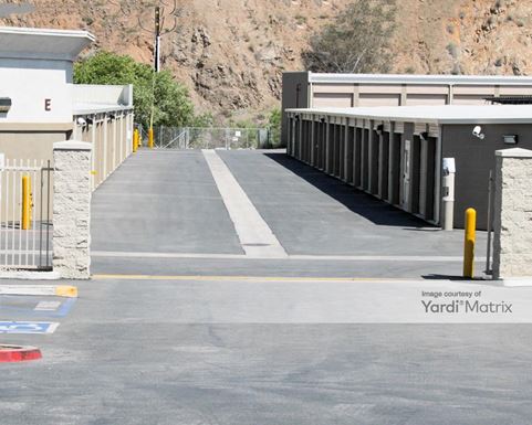 Source URL: https://cdnsc.rentcafe.com/dmslivecafe/3/1058664/1058664-1-3.jpg?width=-1&height=385&quality=80