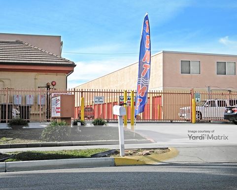 Source URL: https://cdnsc.rentcafe.com/dmslivecafe/3/1058674/1058674-1-4.jpg?width=-1&height=385&quality=80