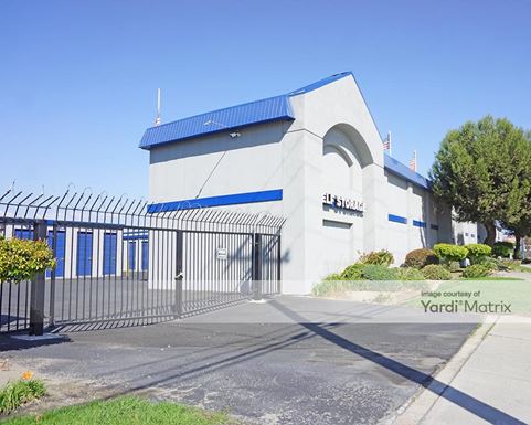 Source URL: https://cdnsc.rentcafe.com/dmslivecafe/3/1058682/1058682-1-3.jpg?width=-1&height=385&quality=80