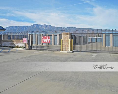 Source URL: https://cdnsc.rentcafe.com/dmslivecafe/3/1058684/1058684-1-3.jpg?width=-1&height=385&quality=80