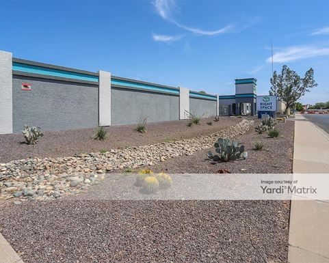 Source URL: https://cdnsc.rentcafe.com/dmslivecafe/3/1058708/1058708-1-4.jpg?width=-1&height=385&quality=80