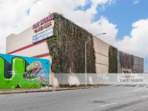 Source URL: https://cdnsc.rentcafe.com/dmslivecafe/3/1058725/1058725-1-6.jpg?width=-1&height=385&quality=80