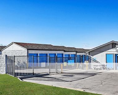 Storage Units for Rent available at 435 Airport Blvd, Aurora, CO 80011